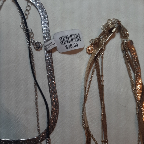 NWT FREE PEOPLE NECKLACES (2) - Picture 4 of 7